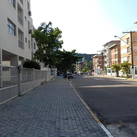 A 250M Da Praia Da Enseada Guarujá Dış mekan fotoğraf